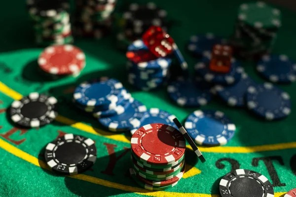 qqmamibet Round-led table rhythm